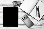 80 Phone mockups 2026 Vector + PNG, an iPhone Mockup by PhotoVector (Thumbnail 3 of 9)
