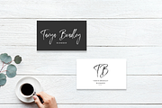 Amourist - Handwritten Font, a Script Font by Sronstudio (Thumbnail 3 of 9)