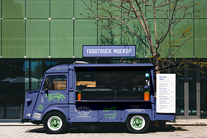 Vintage Food Truck Mockup