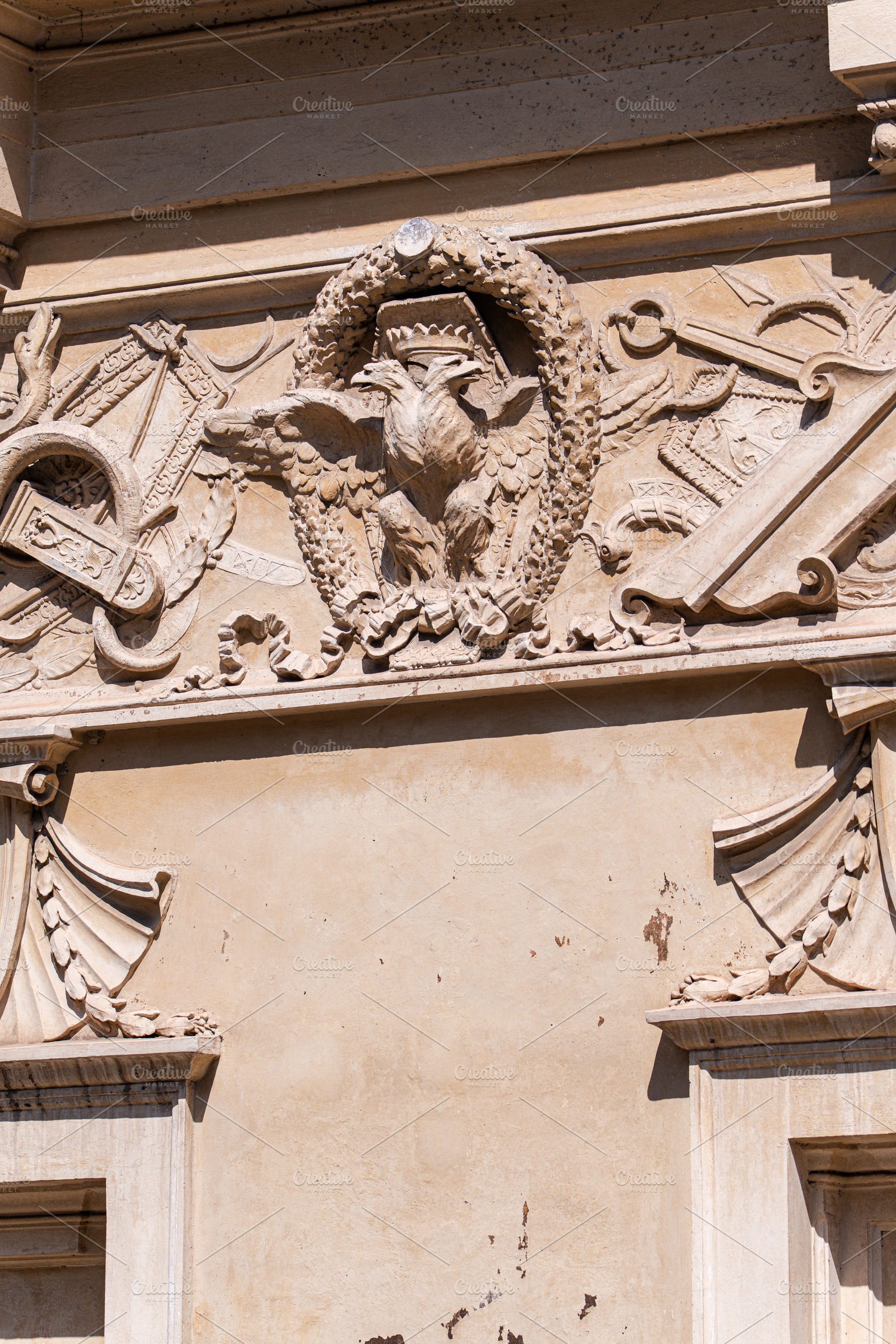 The border of the Sovereign Order of Malta on Aventine Hill in R, an Architecture Photo by Anna Bogush