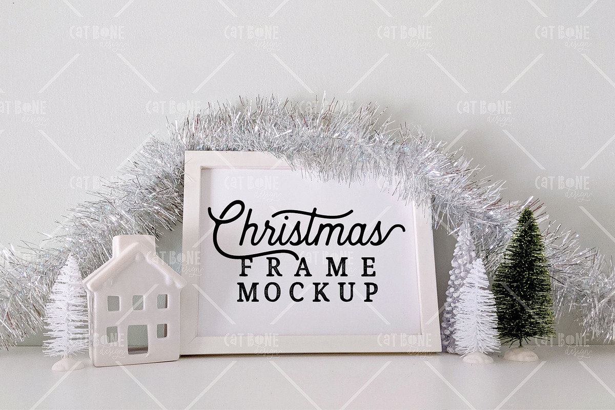 Christmas Frame Bundle 1, a Product Mockup by CatBoneDesign (Photo 11 of 18)
