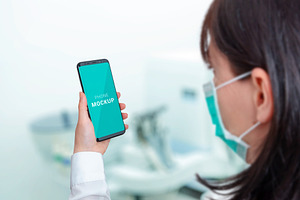 Smart phone mockup in hospital, a Mask Mockup by RSplaneta