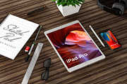 Big Bundle Design Mockups, an iPhone Mockup by illustrated (Thumbnail 2 of 9)
