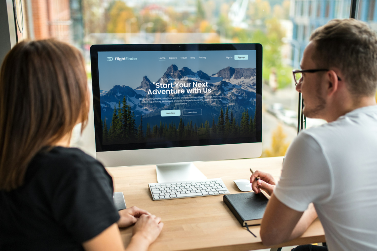 FlightFinder - Travel Landing Page, a Landing Page Template by productype1 (Photo 5 of 5)