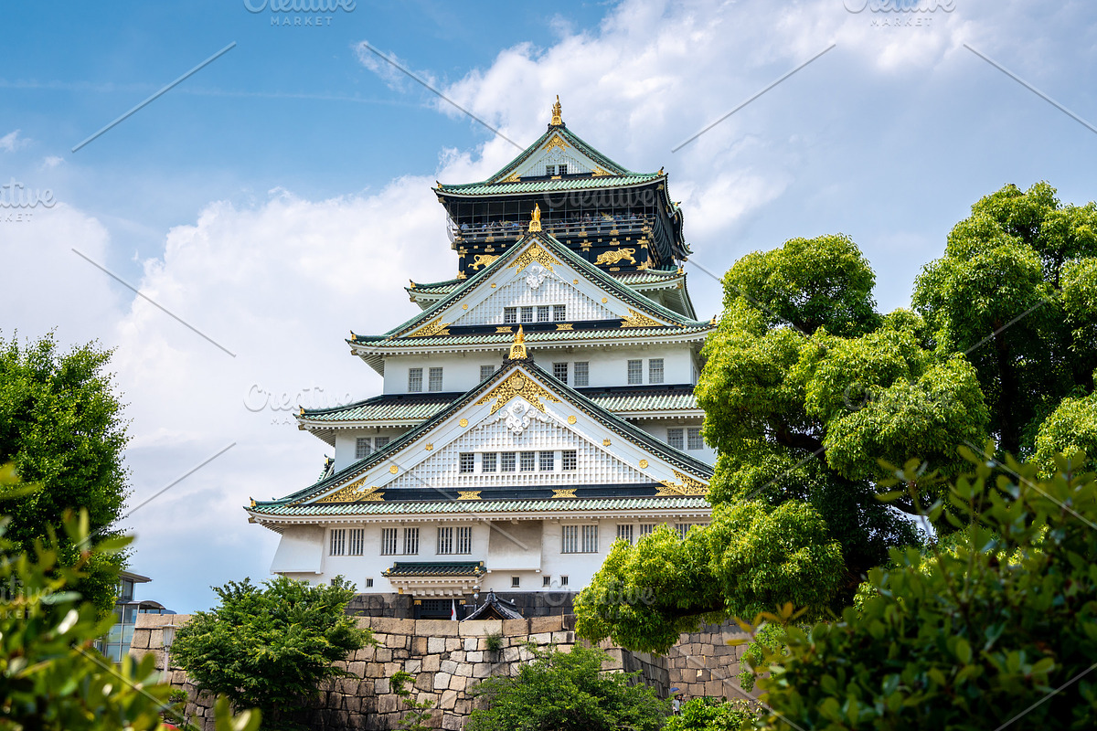 Main tower of Osaka Castle in Japan on sunny day, an Architecture Photo by GoodGoods (Photo 2 of 2)