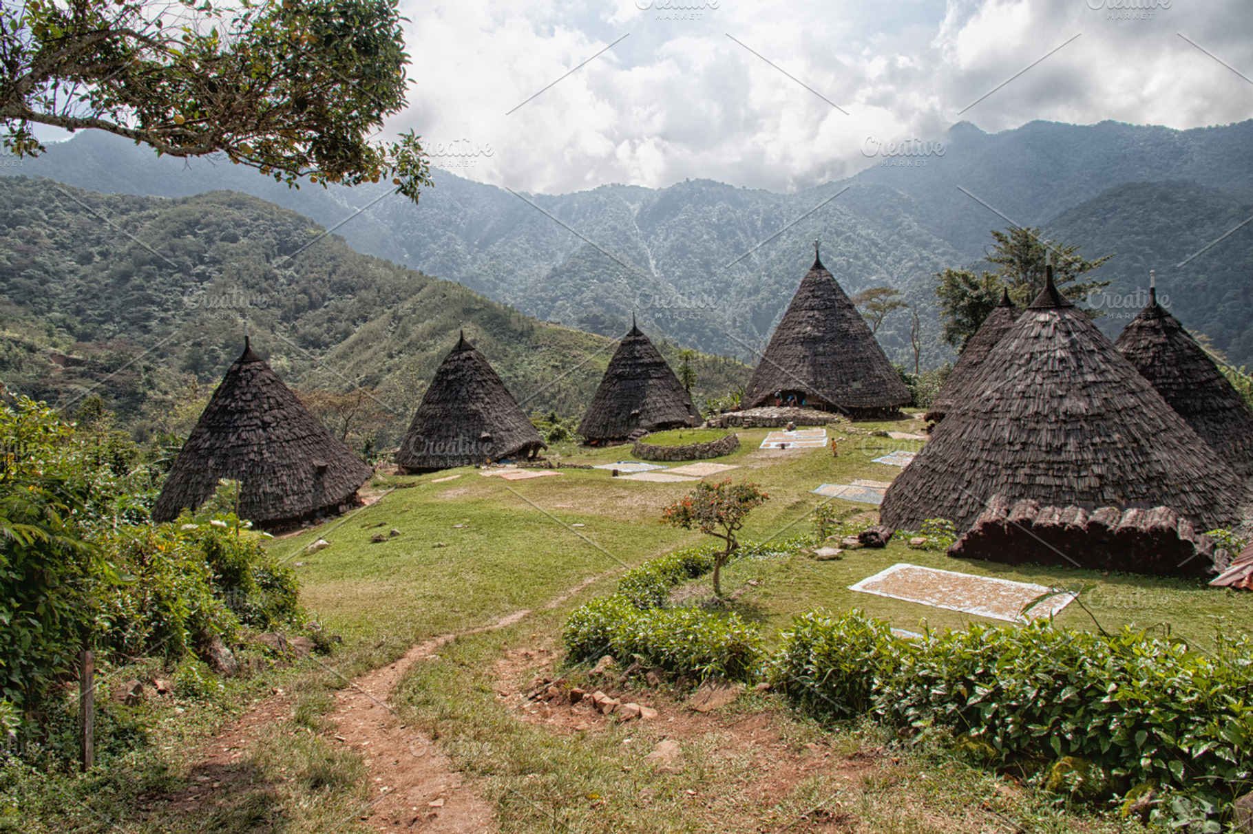 Wae Rebo, a Nature Photo by jsinmas