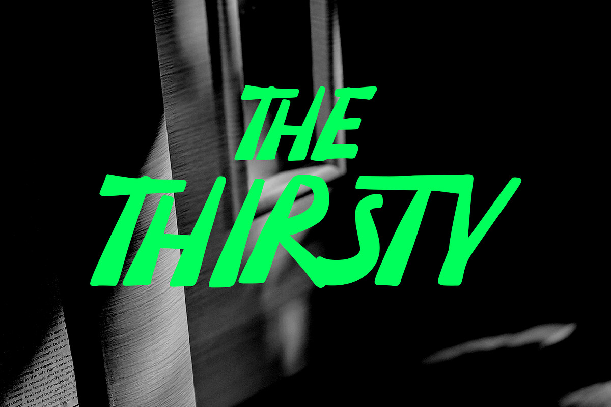 Frakend Handwritten Display Font, a Sans Serif Font by Maulana Creative (Photo 8 of 8)