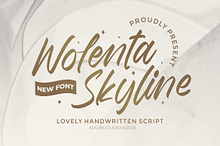 Wolenta Skyline - Lovely Script