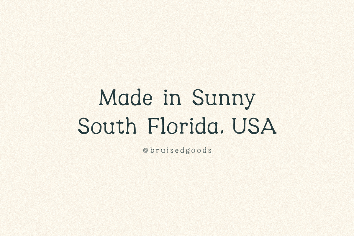 Tres Palmas, a Serif Font by Bruised Goods (Photo 6 of 6)