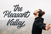 Northing - Modern Script Font, a Script Font by Alpaprana (Thumbnail 3 of 10)