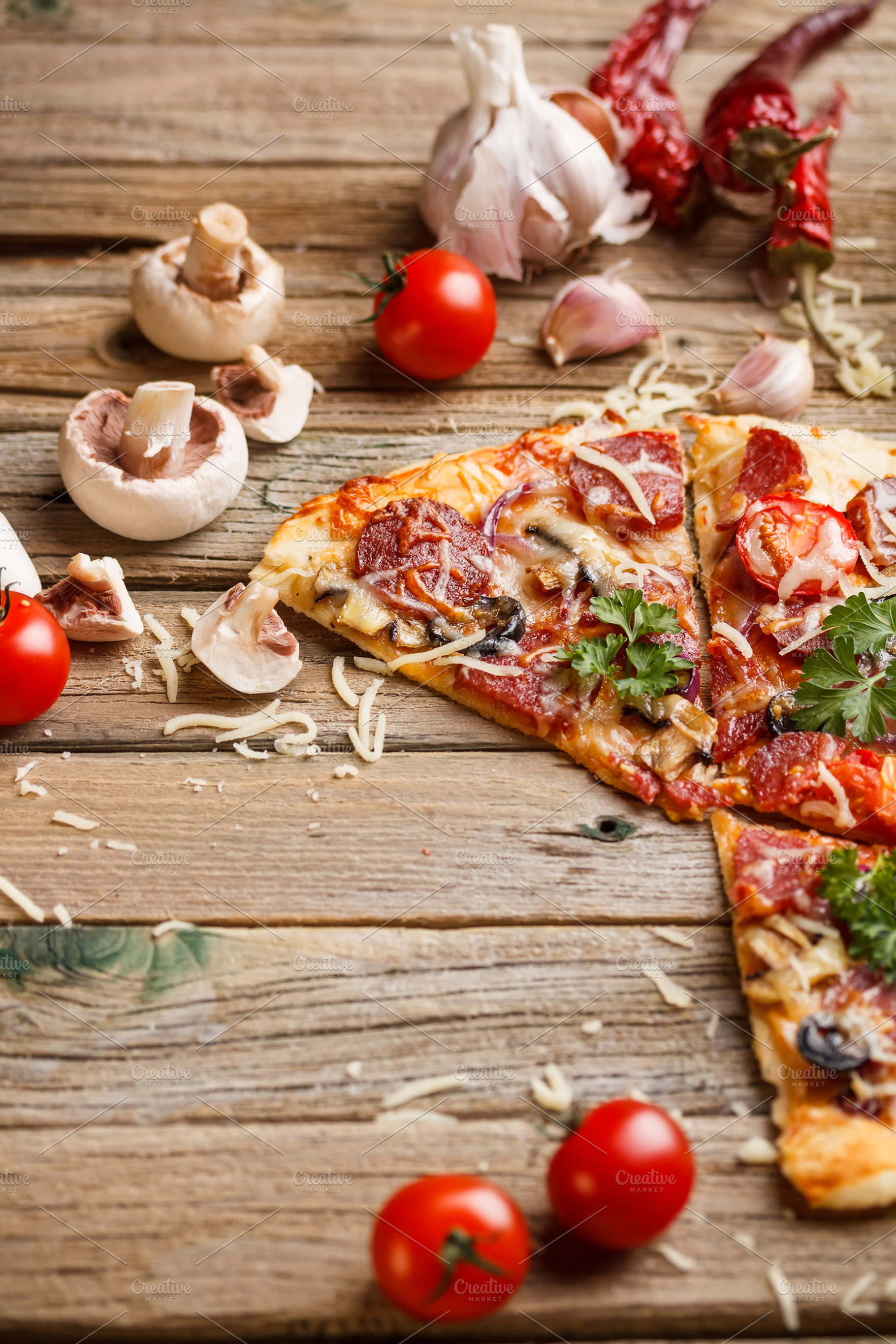 Pizza With Tomato