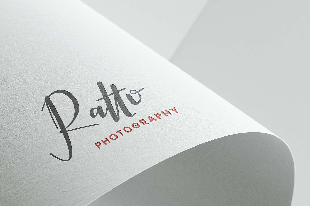 Little Fellie, a Handwritten Font by Dhwstd (Photo 4 of 6)