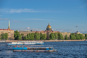 Neva River Embankment in Saint Petersburg, a Photo by Pictures for you!!!!!!!!!