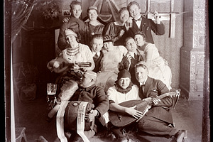 party people, carnival, 1930s
