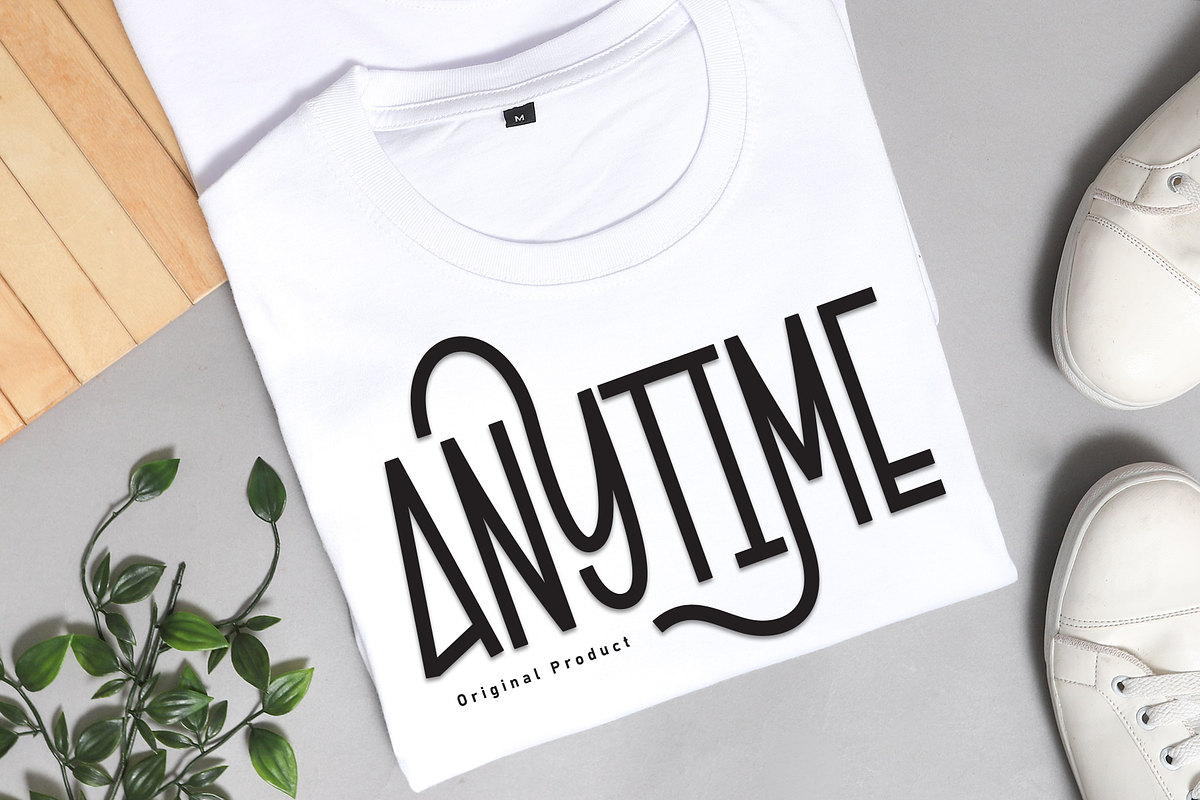 Autumn | Script Font, a Script Font by Scratchones (Photo 2 of 9)
