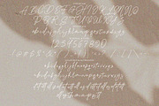 Bathire - Handwritten Signature, a Handwritten Font by tebaltipislab (Thumbnail 6 of 9)