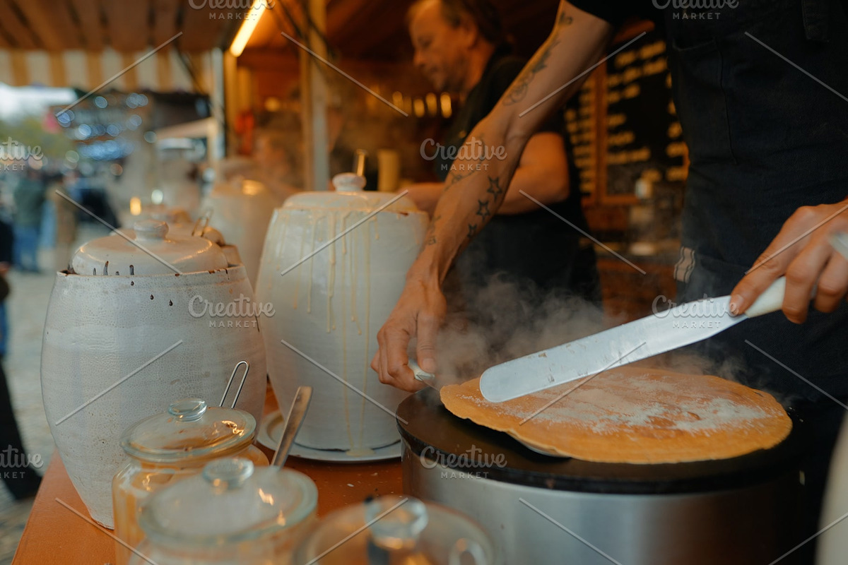 Christmas Market Crepe Photos, a Food & Drink Photo by Tekso (Photo 2 of 6)