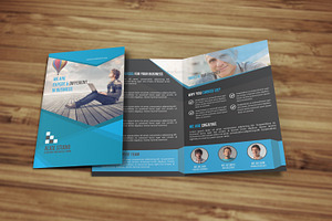 Corporate Bi Fold Brochure Template, a Brochure Template by Alice_s