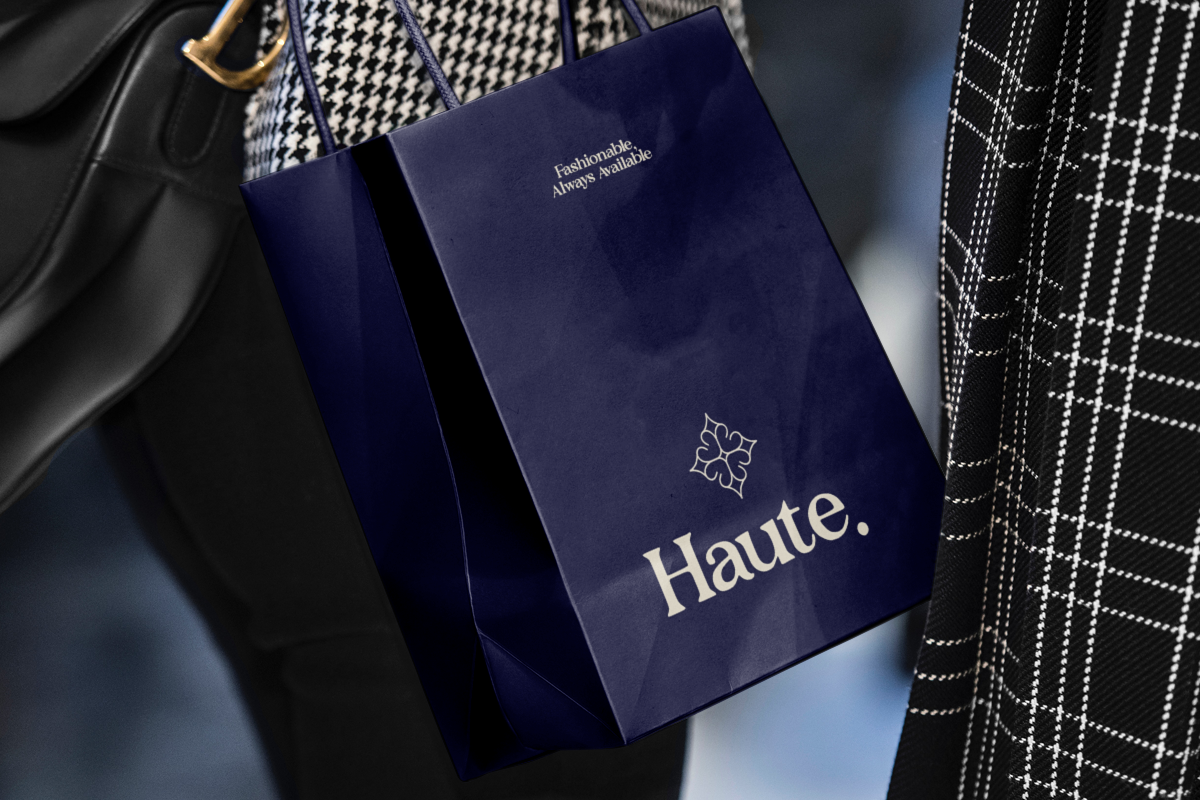 Aglatia - Luxury Magazine Serif, a Serif Font by Pandeka Studio (Photo 7 of 9)