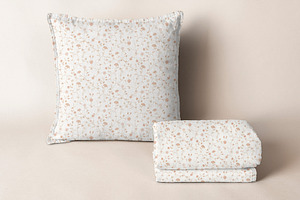 Delicate Chintz - Ivory Pink