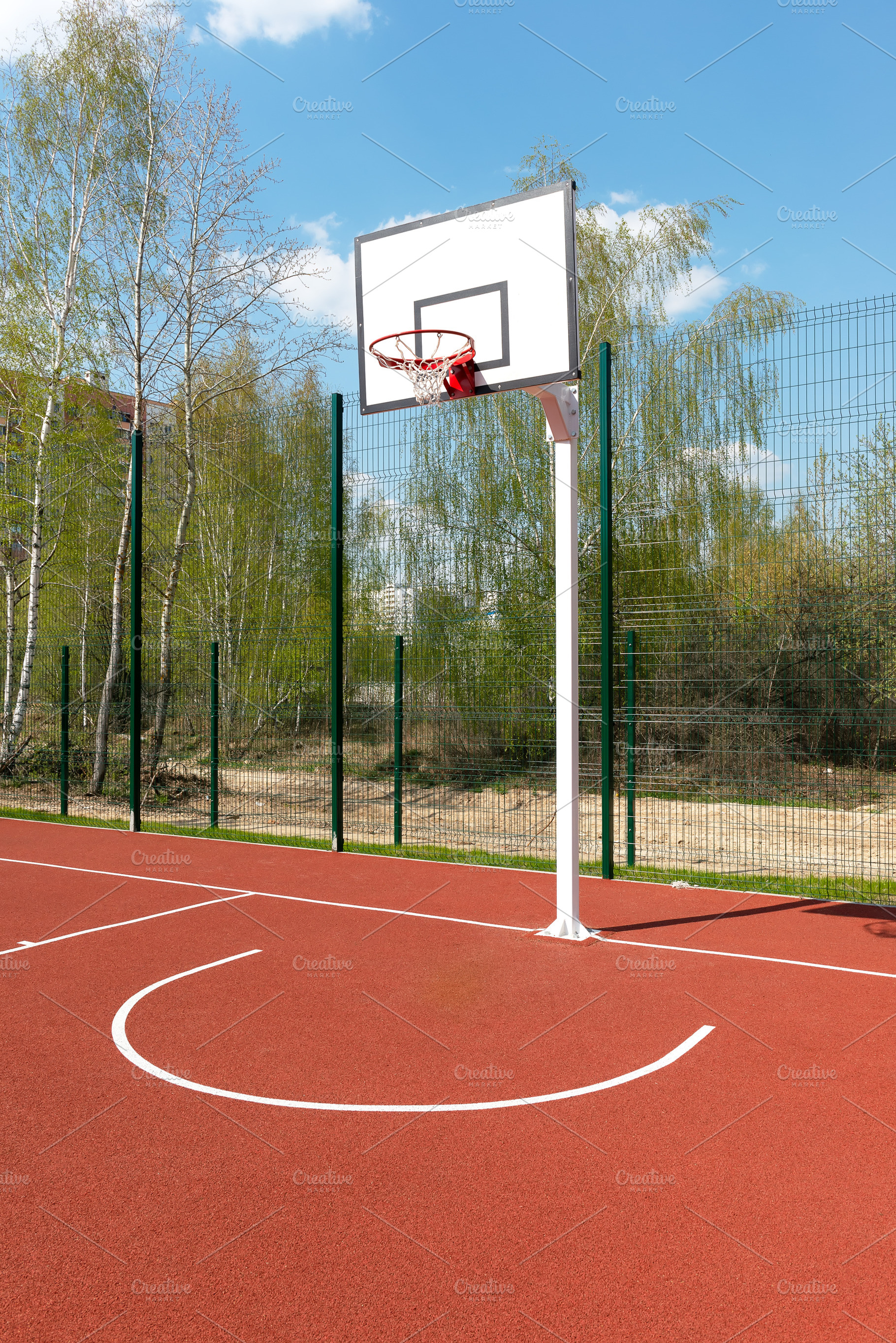 Outdoor basketball court, a Sports & Recreation Photo by FedotovAnatoly