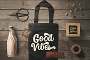 The Macksen Font, a Script Font by Kotak Kuning Studio (Thumbnail 6 of 11)