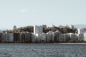 Telephoto waterfront skyline, an Architecture Photo by SkyNext