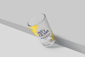 Pint Glass Printing Mockups