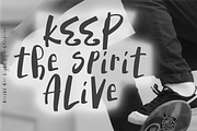 Bright Sun Light - A Fun Font, a Handwritten Font by Epiclinez (Thumbnail 6 of 6)