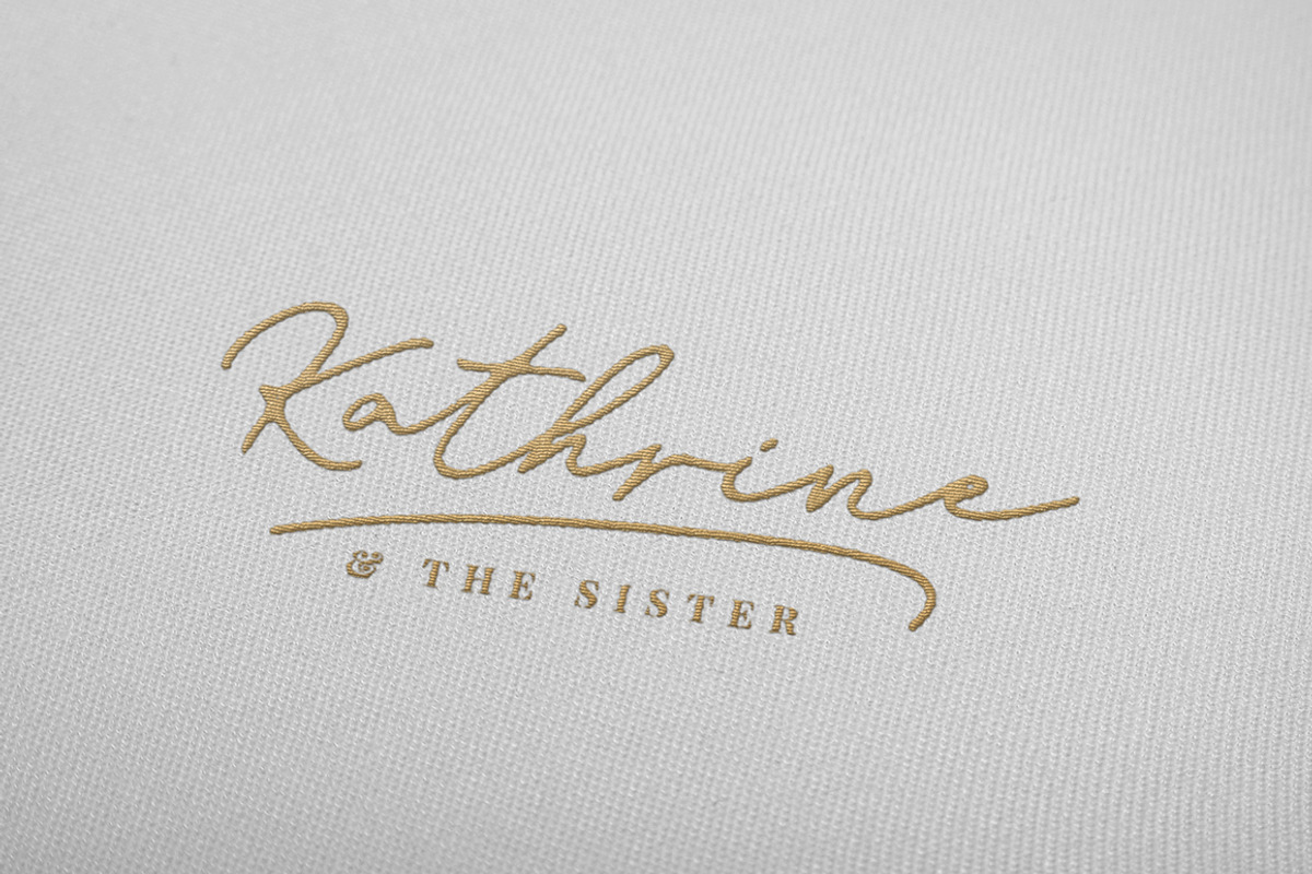 Old Bridges - Vintage Signature Font, a Script Font by Vultype Co. (Photo 11 of 13)