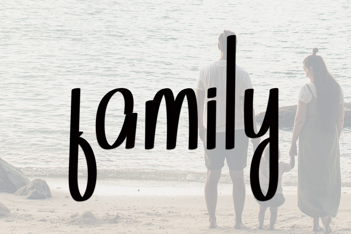 Quickly, a Handwritten Font by FreshTypeINK (Photo 5 of 6)