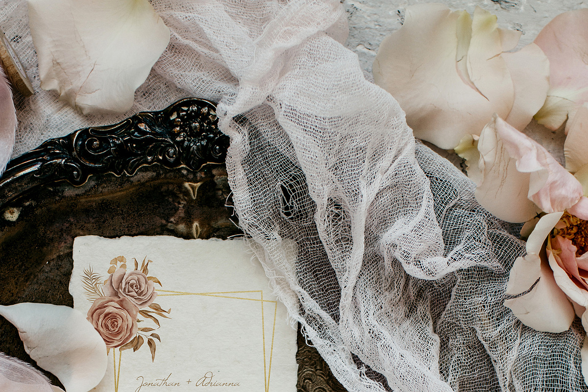 Bohemian Roses and Dried Leaves, an Illustration by Backyard Rose (Photo 15 of 16)