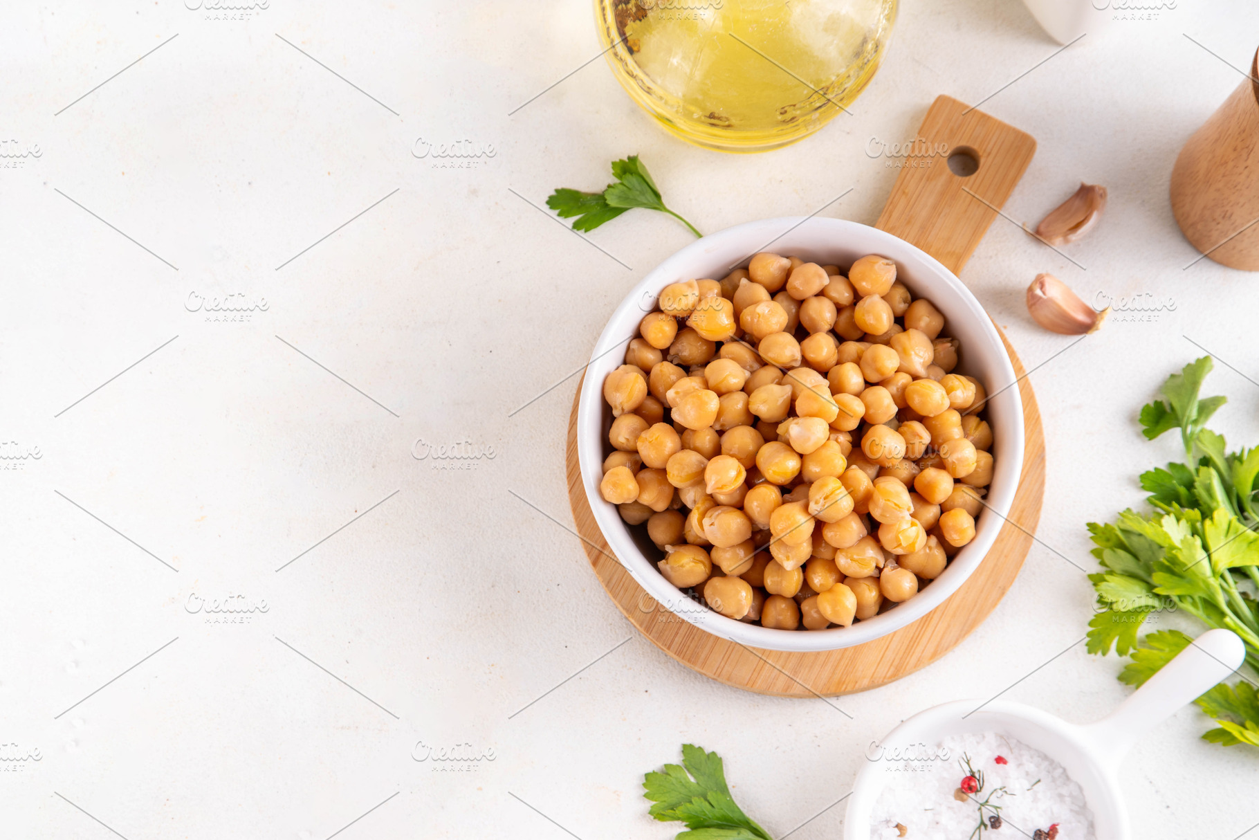 Bowl with cooked boiled chickpeas, a Food & Drink Photo by Rimma