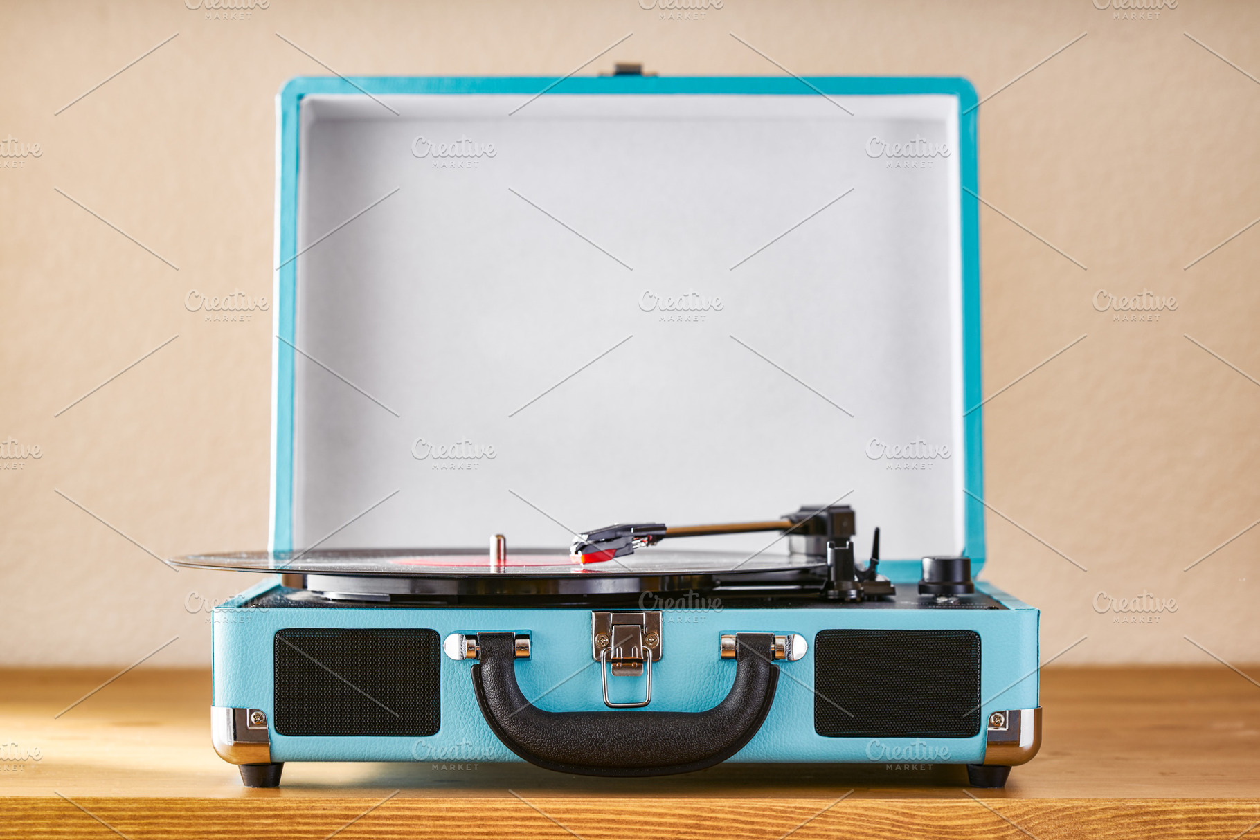 record player on wooden desk, a Technology Photo by RezArt