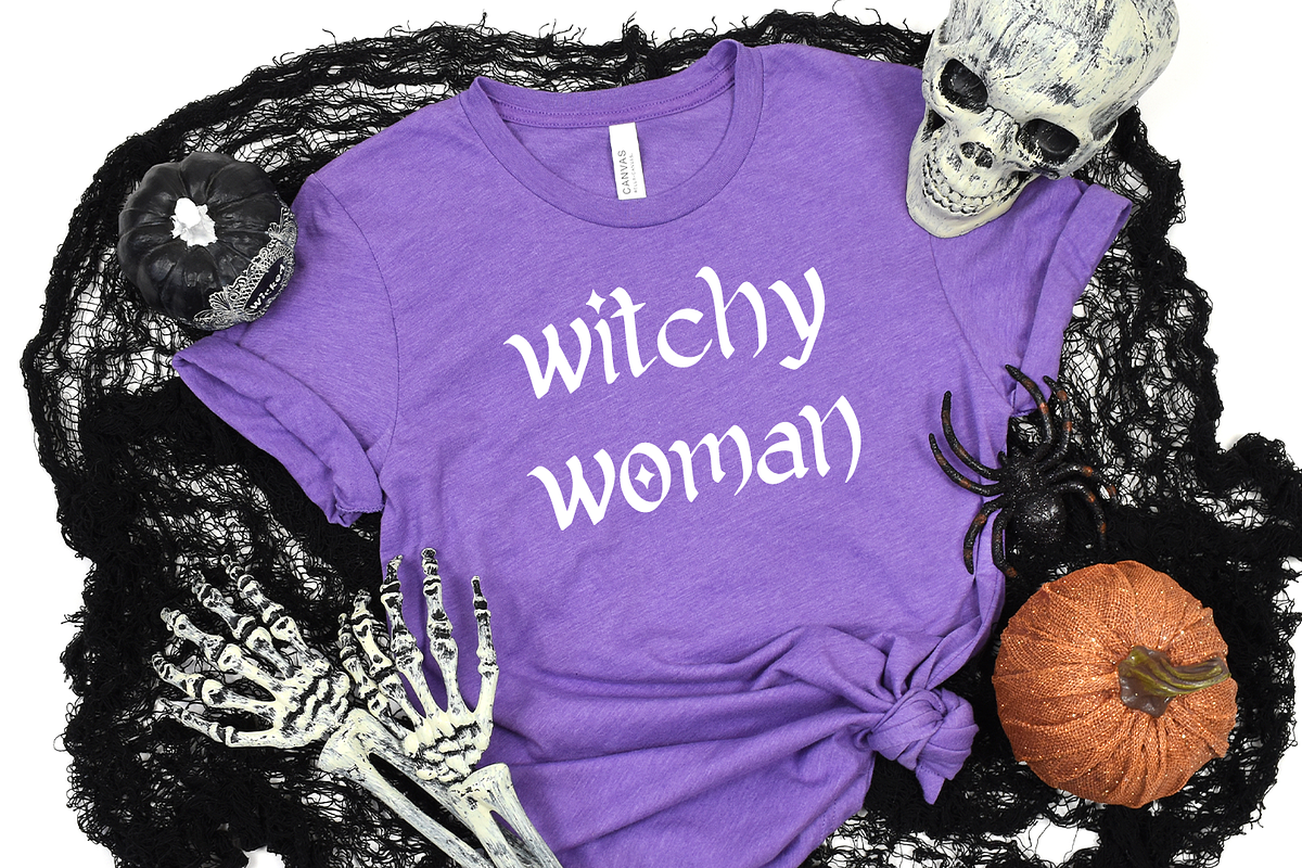 Witchlore Display Font, a Handwritten Font by Beck McCormick (Photo 3 of 10)