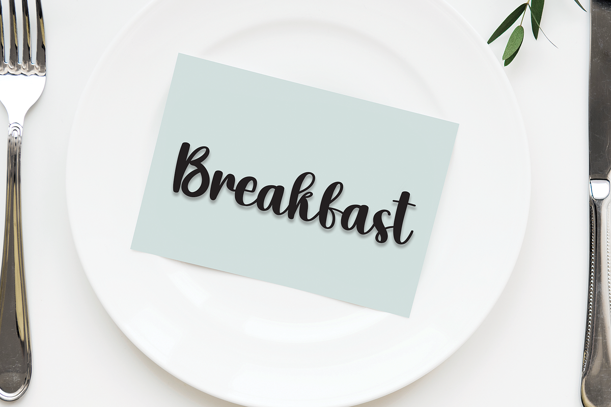 Handcraft | Script Font, a Script Font by Scratchones (Photo 7 of 8)