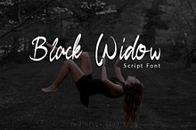Black Widow - Script Font