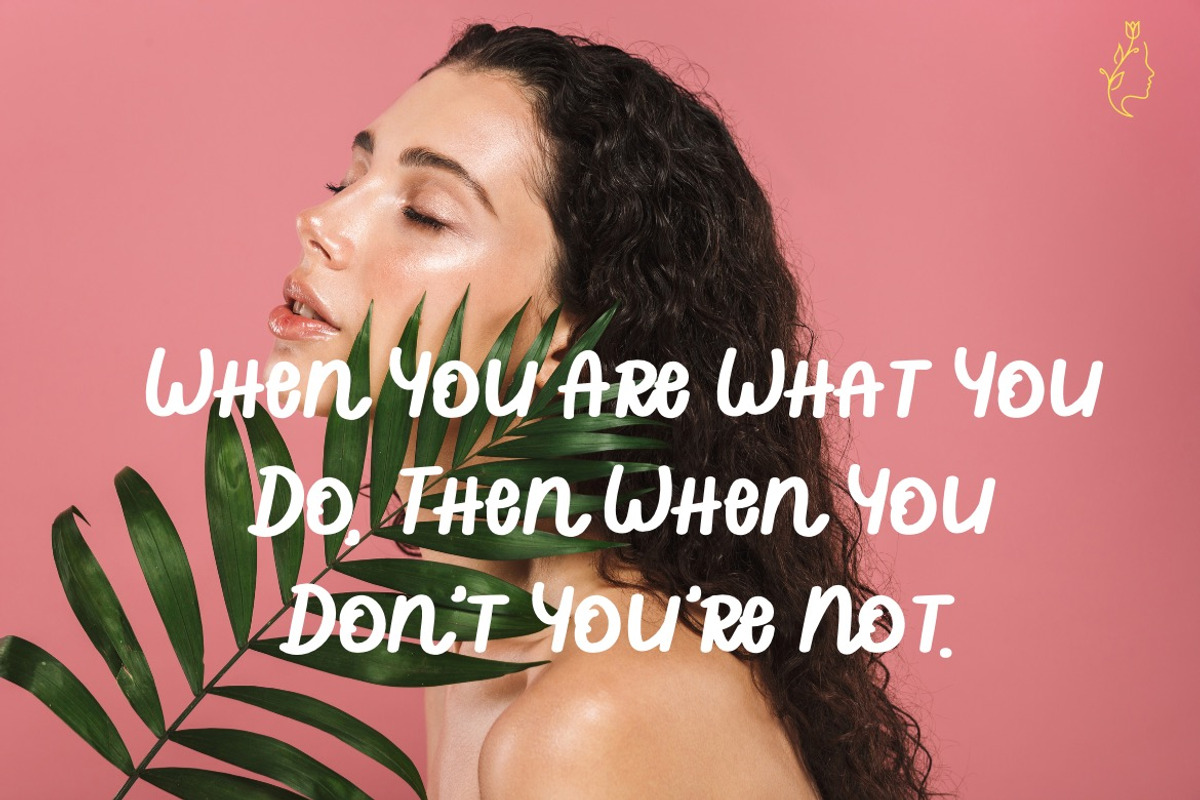 Moistruth - Fun Display Font, a Handwritten Font by Dhabee (Photo 7 of 12)