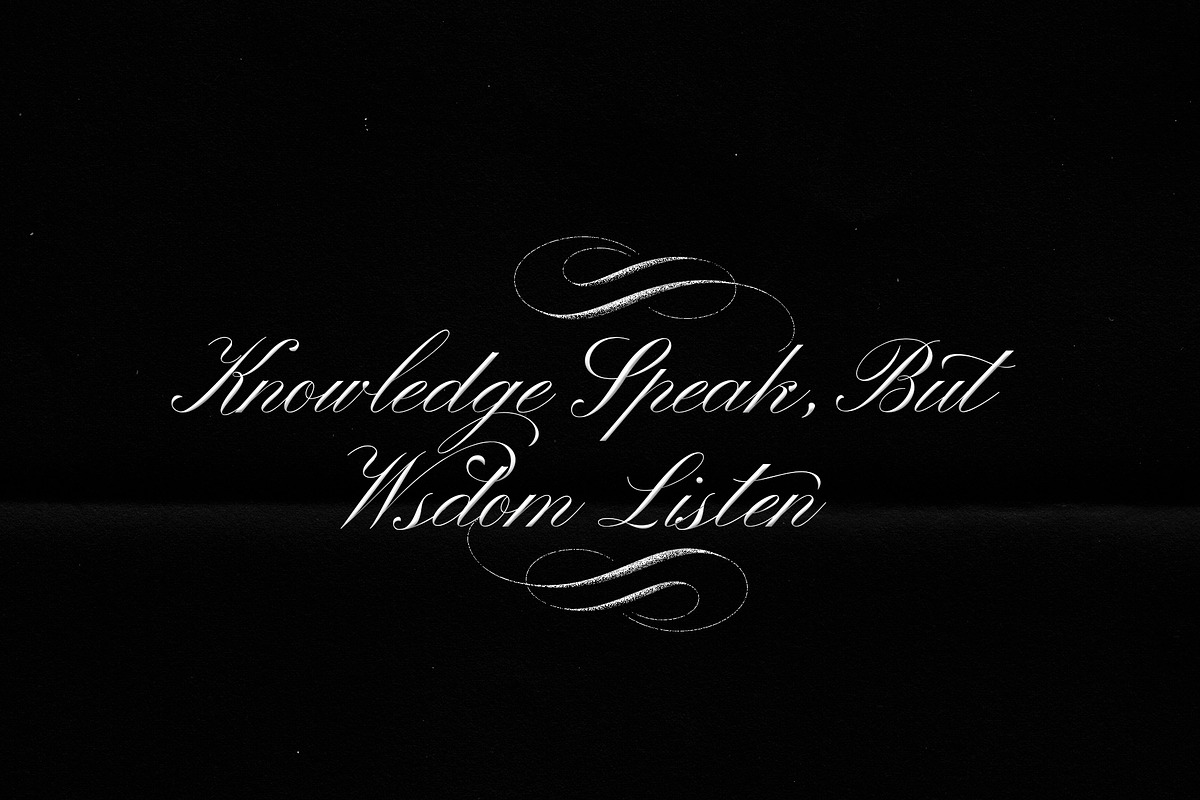 Winterskol Script Font preview 3
