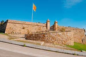 the bastion Forti de Sant Jordi, Tarragona, Spain, a Photo by Nito
