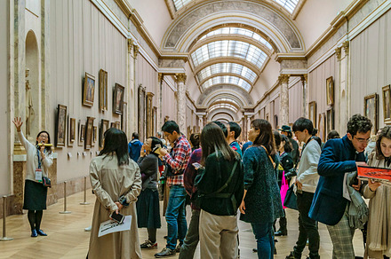 Crowd at museum, paris, france, an Arts & Entertainment Photo by DanFLCreativo