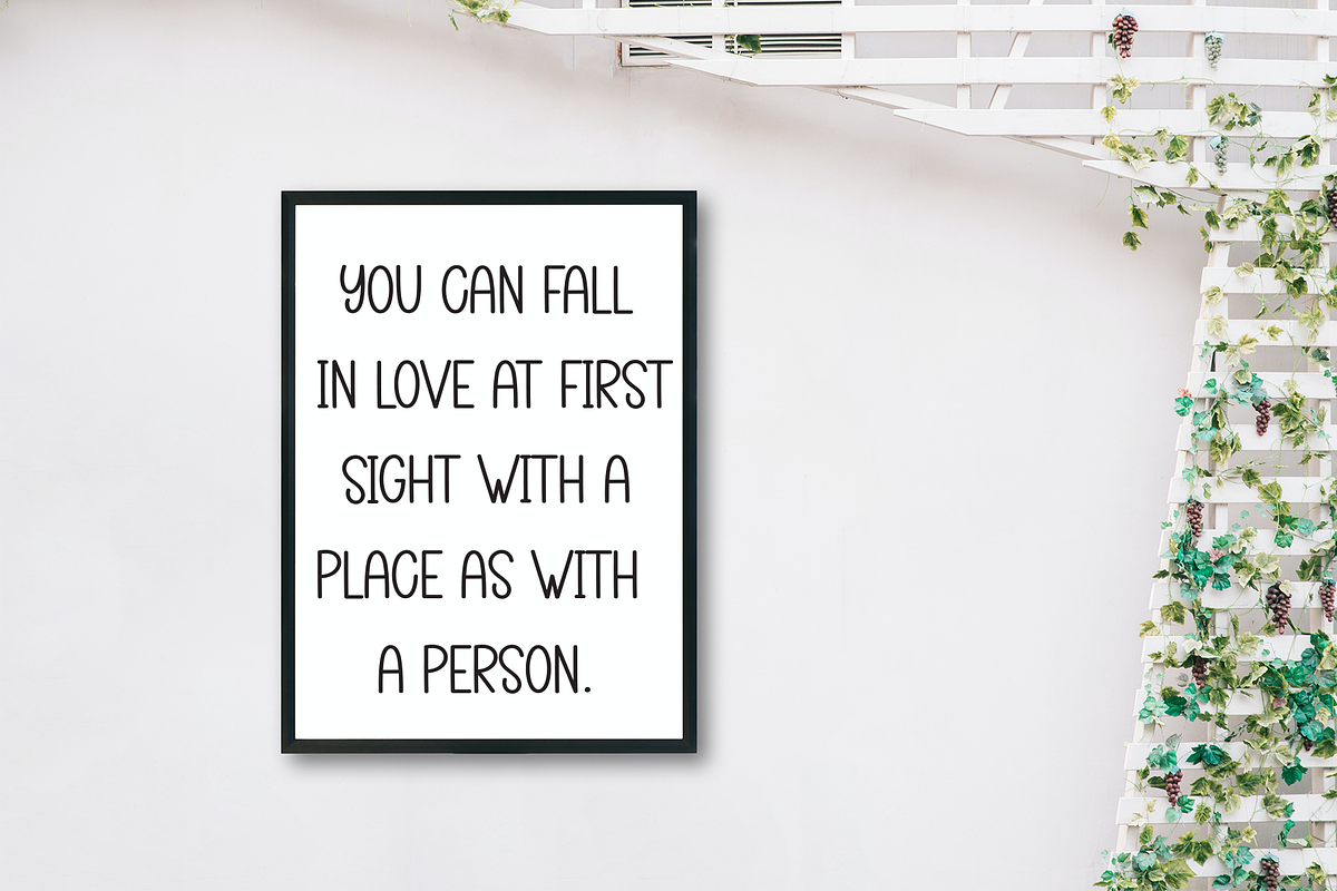 Farmhouse | Script Font, a Script Font by Scratchones (Photo 2 of 8)