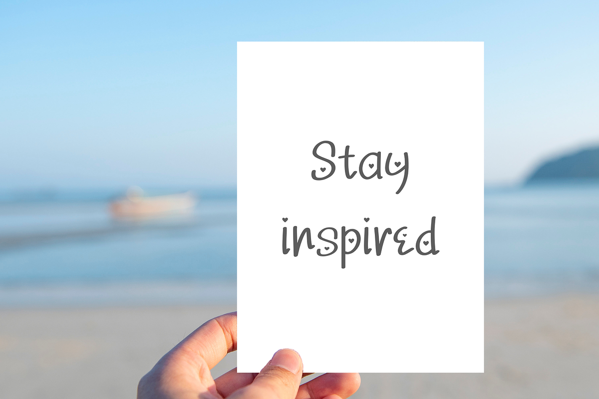Heart shine, a Handwritten Font by Petal Pixels (Photo 9 of 9)
