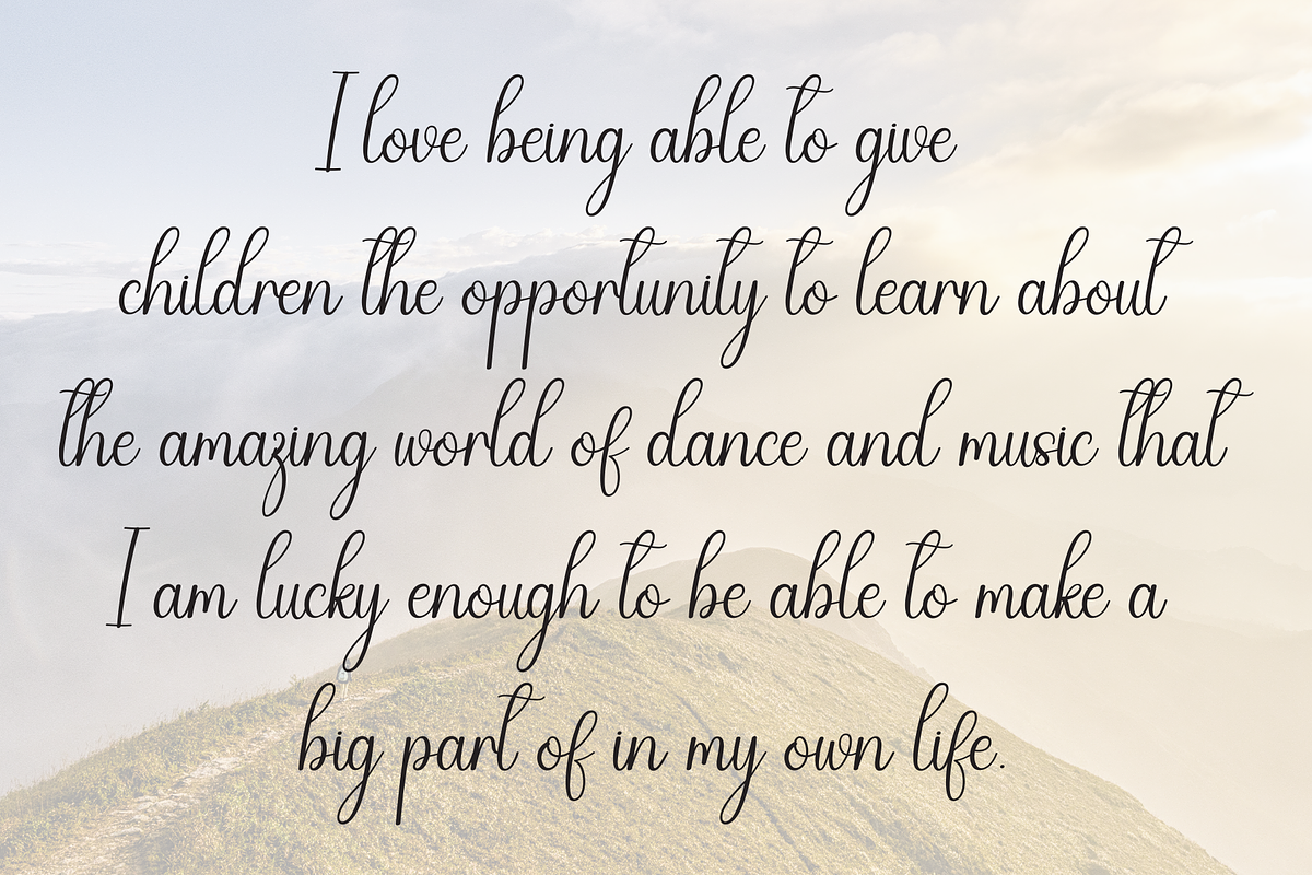 Royaltime | Script Font, a Handwritten Font by Scratchones (Photo 6 of 9)