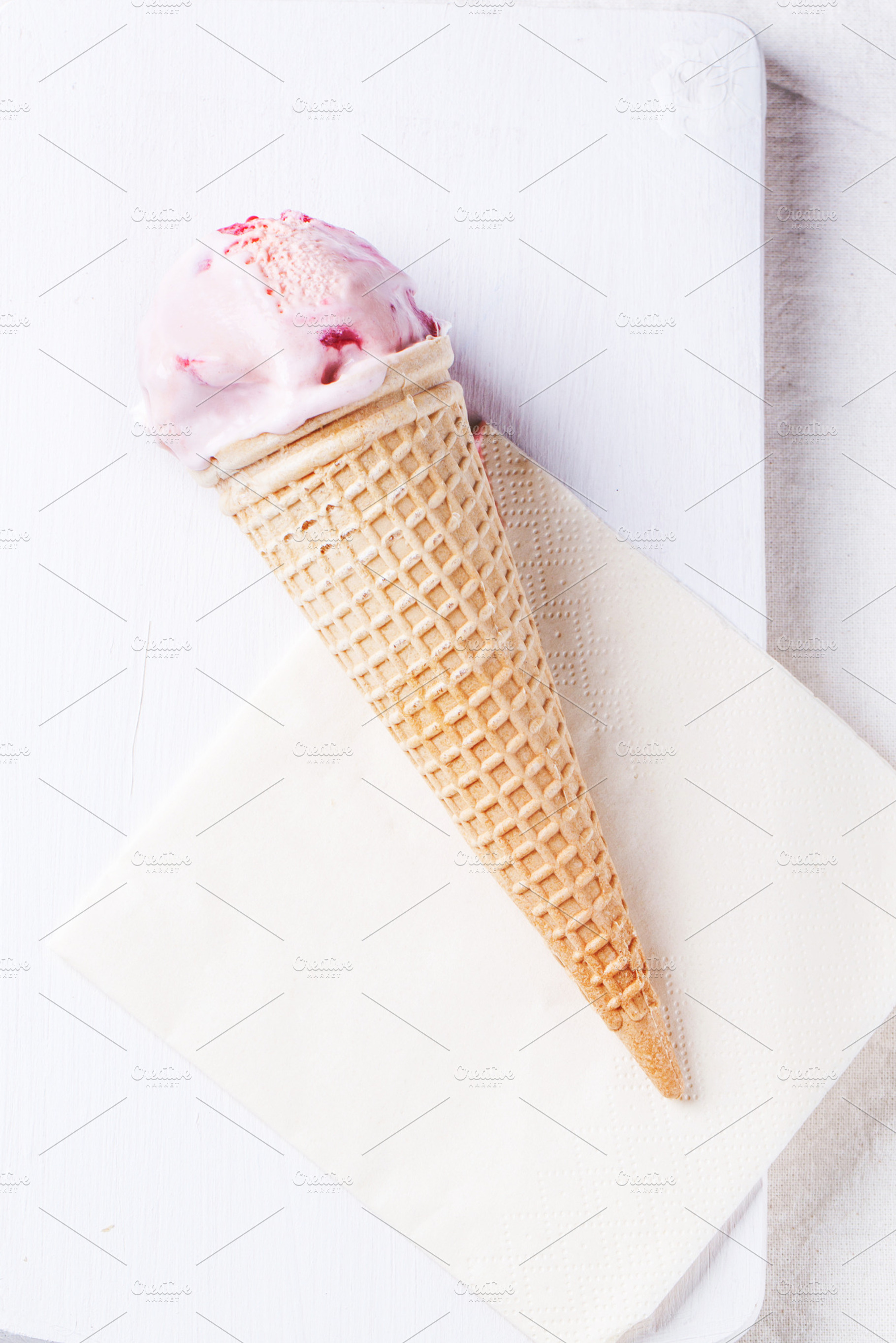 Strawberry ice cream containing ice, cream, and strawberry