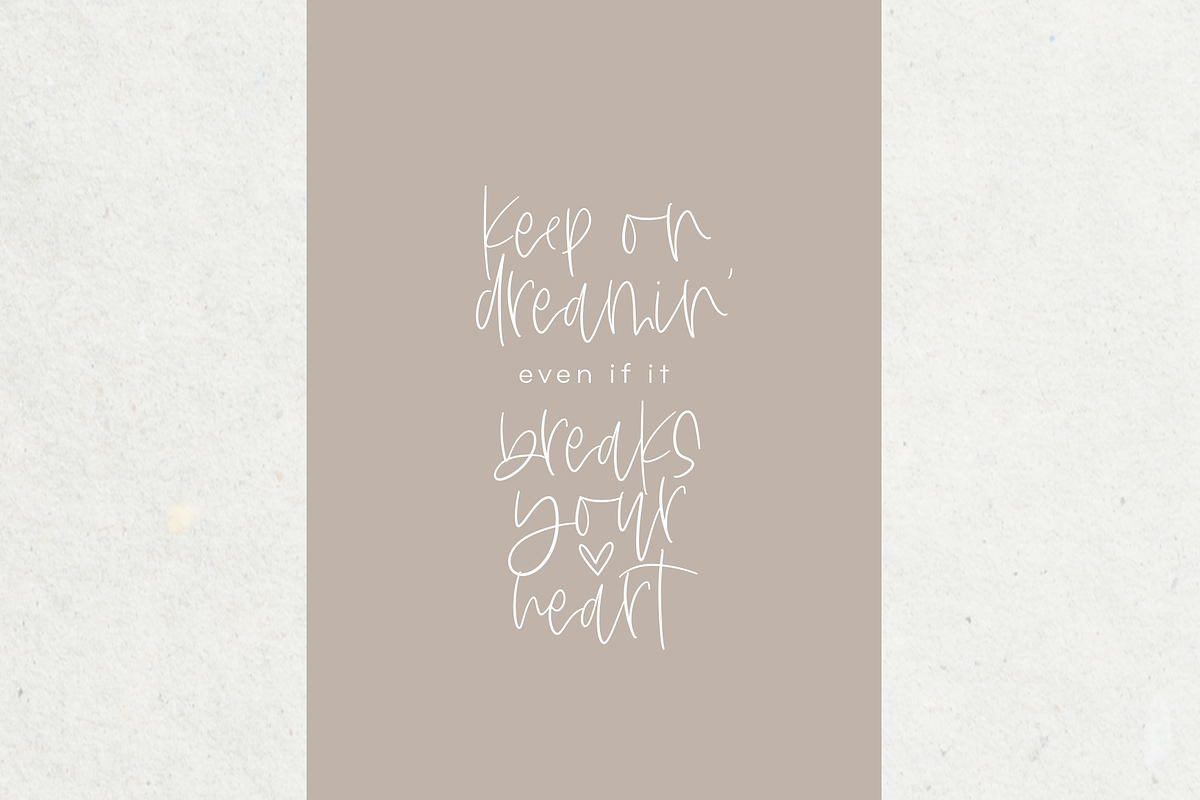The Messa - Handwritten Script Font preview 7