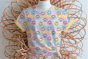 Happy Face & Daisy Seamless Pattern