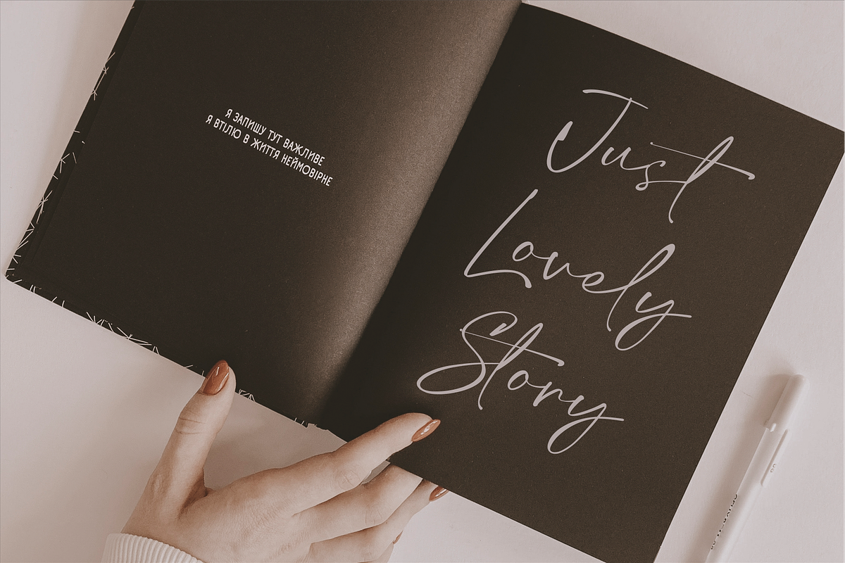 Hey Lovely - Chic Calligraphy, a Script Font by 50Fox (Photo 8 of 17)