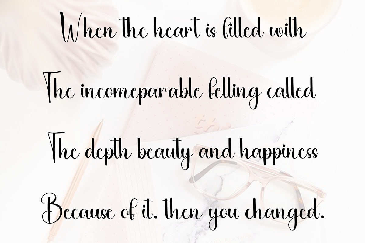 Beauty Autography, a Handwritten Font by InermediaSTUDIO (Photo 7 of 8)