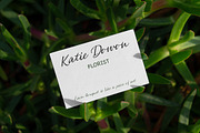 Mandragora, a Script Font by Katie Holland (Thumbnail 2 of 6)